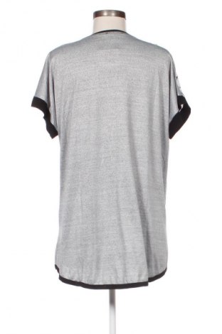 Дамска блуза Unbranded, Размер XL, Цвят Многоцветен, Цена 5,11 €