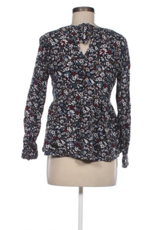 Damen Shirt Yessica, Größe M, Farbe Mehrfarbig, Preis 1,99 €