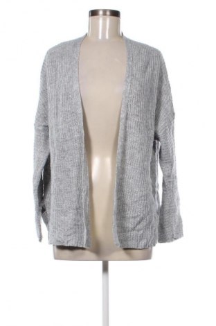Γυναικεία ζακέτα Pull&Bear, Μέγεθος M, Χρώμα Γκρί, Τιμή 8,99 €
