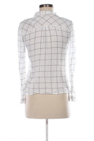 Γυναικείο πουκάμισο Pull&Bear, Μέγεθος S, Χρώμα Πολύχρωμο, Τιμή 2,99 €