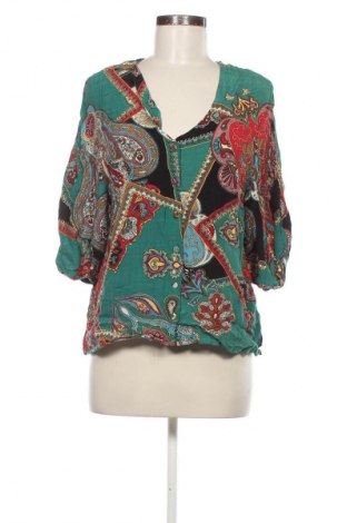 Γυναικείο πουκάμισο VILA, Μέγεθος S, Χρώμα Πολύχρωμο, Τιμή 1,99 €