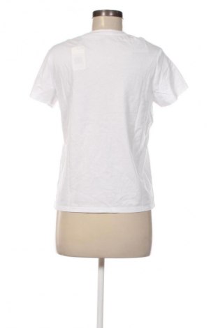 Дамска тениска Levi's, Размер M, Цвят Бял, Цена 28,12 €