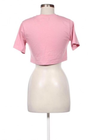 Дамска тениска Pull&Bear, Размер XS, Цвят Розов, Цена 8,74 €