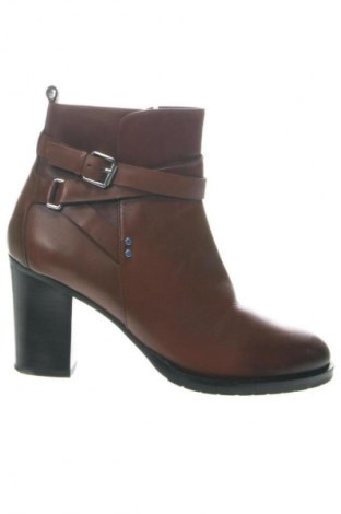 Дамски боти Alesya, Размер 37, Цвят Кафяв, Цена 43,46 €