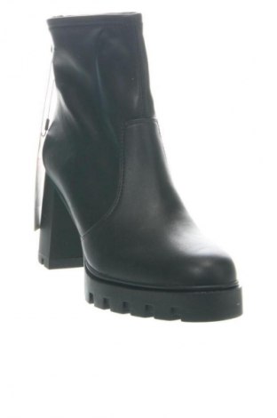 Damskie botki Calvin Klein Jeans, Rozmiar 42, Kolor Czarny, Cena 231,99 zł