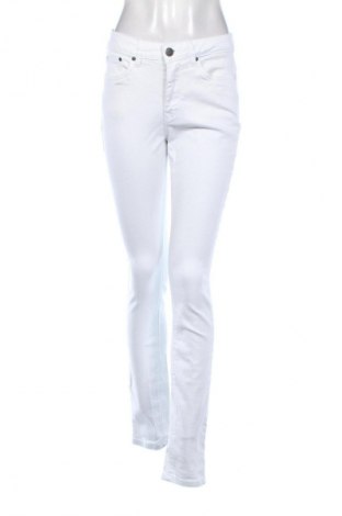 Damen Jeans Arizona, Größe M, Farbe Weiß, Preis 7,99 €