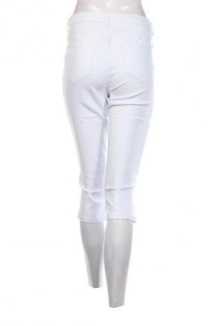 Damen Jeans Arizona, Größe M, Farbe Weiß, Preis 9,99 €