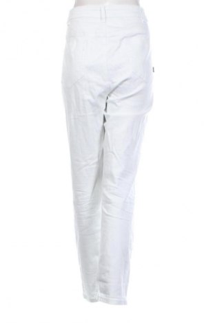 Γυναικείο Τζίν Arizona, Μέγεθος XXL, Χρώμα Λευκό, Τιμή 10,99 €