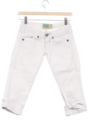 Dámské džíny  Bershka, Velikost XXS, Barva Bílá, Cena  99,00 Kč