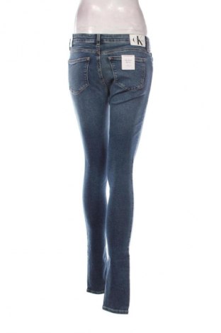 Blugi de femei Calvin Klein Jeans, Mărime S, Culoare Albastru, Preț 132,99 Lei