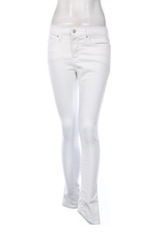 Дамски дънки Levi's, Размер M, Цвят Бял, Цена 24,54 €