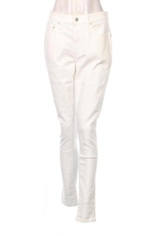 Дамски дънки Levi's, Размер XL, Цвят Бял, Цена 23,51 €
