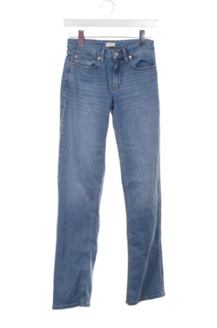 Дамски дънки Nelly, Размер XXS, Цвят Син, Цена 2,55 €