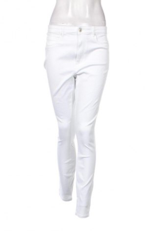 Γυναικείο Τζίν ONLY, Μέγεθος L, Χρώμα Λευκό, Τιμή 6,99 €