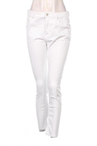 Damen Jeans ONLY, Größe L, Farbe Weiß, Preis 13,99 €
