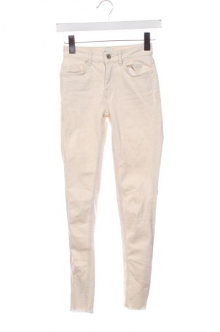 Дамски дънки ONLY, Размер XS, Цвят Екрю, Цена 4,09 €