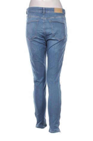 Damskie jeansy Pieszak, Rozmiar M, Kolor Niebieski, Cena 25,99 zł