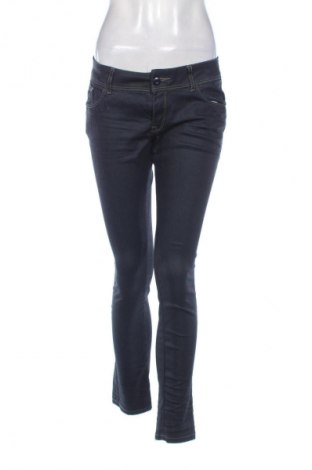 Damskie jeansy S.Oliver, Rozmiar S, Kolor Niebieski, Cena 21,99 zł