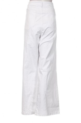 Дамски дънки S.Oliver, Размер XL, Цвят Бял, Цена 23,51 €