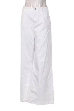 Дамски дънки S.Oliver, Размер XL, Цвят Бял, Цена 23,51 €