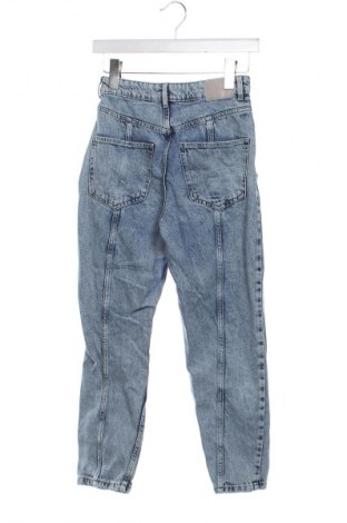 Damskie jeansy Sinsay, Rozmiar XXS, Kolor Niebieski, Cena 27,40 zł