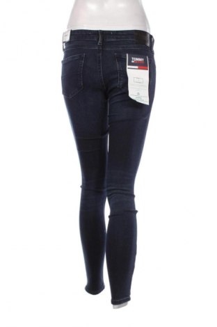 Дамски дънки Tommy Jeans, Размер S, Цвят Син, Цена 68,00 €