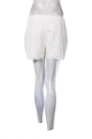 Damskie szorty Amisu, Rozmiar M, Kolor Biały, Cena 22,99 zł