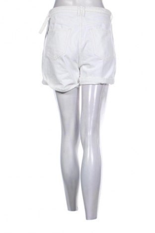 Dámske kraťasy  Amisu, Veľkosť S, Farba Biela, Cena  4,95 €