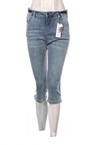 Γυναικείο κοντό παντελόνι Attention, Μέγεθος M, Χρώμα Μπλέ, Τιμή 4,99 €