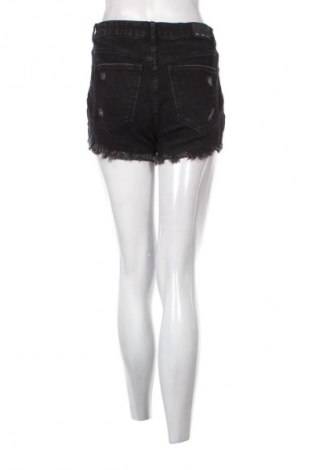 Damskie szorty Bershka, Rozmiar M, Kolor Czarny, Cena 25,99 zł