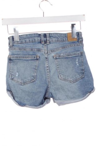 Γυναικείο κοντό παντελόνι Bershka, Μέγεθος XS, Χρώμα Μπλέ, Τιμή 7,99 €