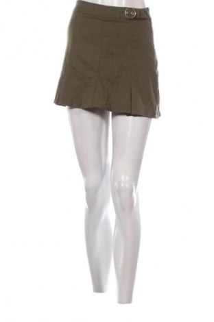 Damskie szorty Bershka, Rozmiar S, Kolor Zielony, Cena 25,99 zł