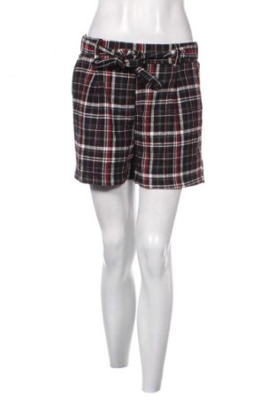 Дамски къс панталон Defacto, Размер M, Цвят Многоцветен, Цена 2,04 €