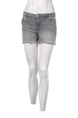 Női rövidnadrág Esmara, Méret M, Szín Szürke, Ár 1 729 Ft