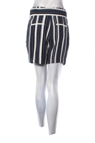 Dámské kraťasy  H&M, Velikost M, Barva Vícebarevné, Cena  199,00 Kč