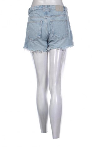 Дамски къс панталон House, Размер M, Цвят Син, Цена 4,09 €