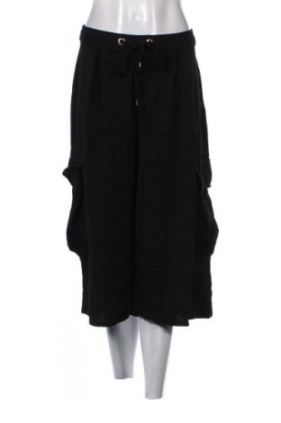 Dámské kraťasy  Mango, Velikost L, Barva Černá, Cena  122,00 Kč