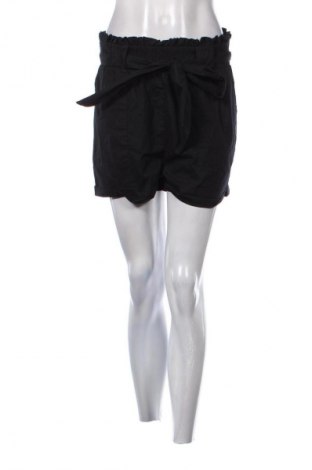 Damskie szorty ONLY, Rozmiar M, Kolor Czarny, Cena 23,99 zł