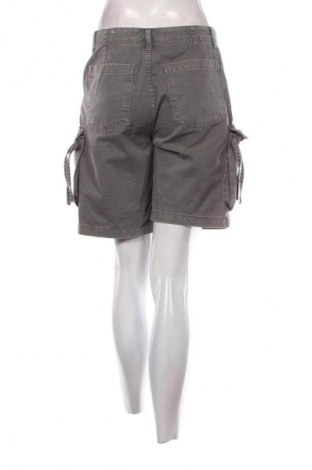 Damskie szorty Pull&Bear, Rozmiar XS, Kolor Szary, Cena 23,99 zł