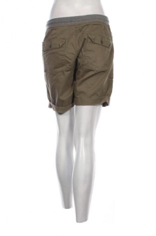 Damskie szorty Pull&Bear, Rozmiar M, Kolor Zielony, Cena 24,99 zł