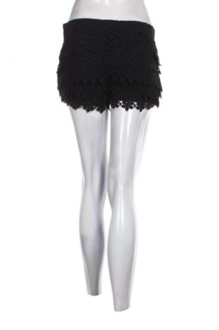 Дамски къс панталон Stradivarius, Размер M, Цвят Черен, Цена 6,64 €