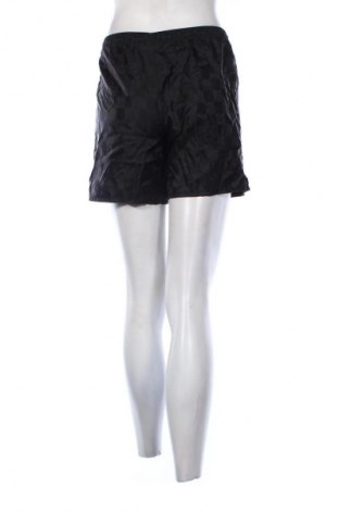 Dámské kraťasy  Umbro, Velikost M, Barva Černá, Cena  49,00 Kč