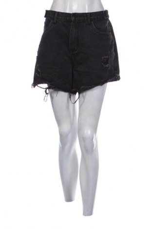 Дамски къс панталон Unbranded, Размер L, Цвят Черен, Цена 7,15 €