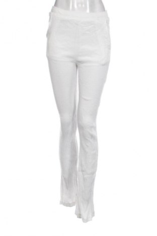 Női nadrág Bershka, Méret S, Szín Fehér, Ár 1 429 Ft