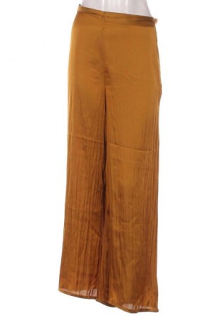 Γυναικείο παντελόνι Bershka, Μέγεθος M, Χρώμα Κίτρινο, Τιμή 7,99 €
