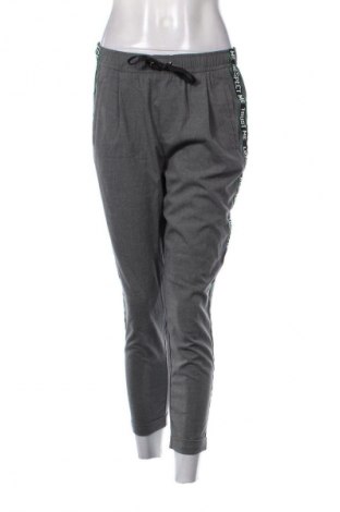 Dámské kalhoty  Bershka, Velikost M, Barva Vícebarevné, Cena  89,00 Kč