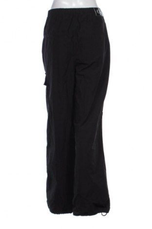 Női nadrág Calvin Klein Jeans, Méret XL, Szín Fekete, Ár 10 619 Ft