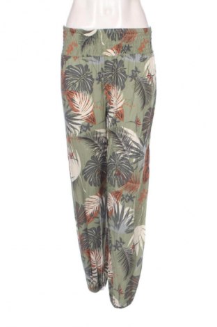 Damskie spodnie Cloud 5ive, Rozmiar S, Kolor Kolorowy, Cena 24,07 zł