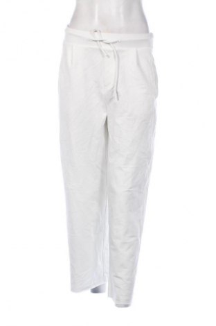 Pantaloni de femei Elbsand, Mărime M, Culoare Alb, Preț 97,99 Lei