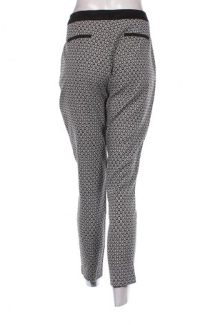 Damskie spodnie F&F, Rozmiar M, Kolor Kolorowy, Cena 22,70 zł